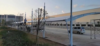 山東凱馬汽車（贛州）分公司膜結(jié)構(gòu)停車棚